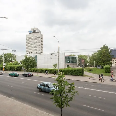 Апартаменти On Romanovskaya Sloboda